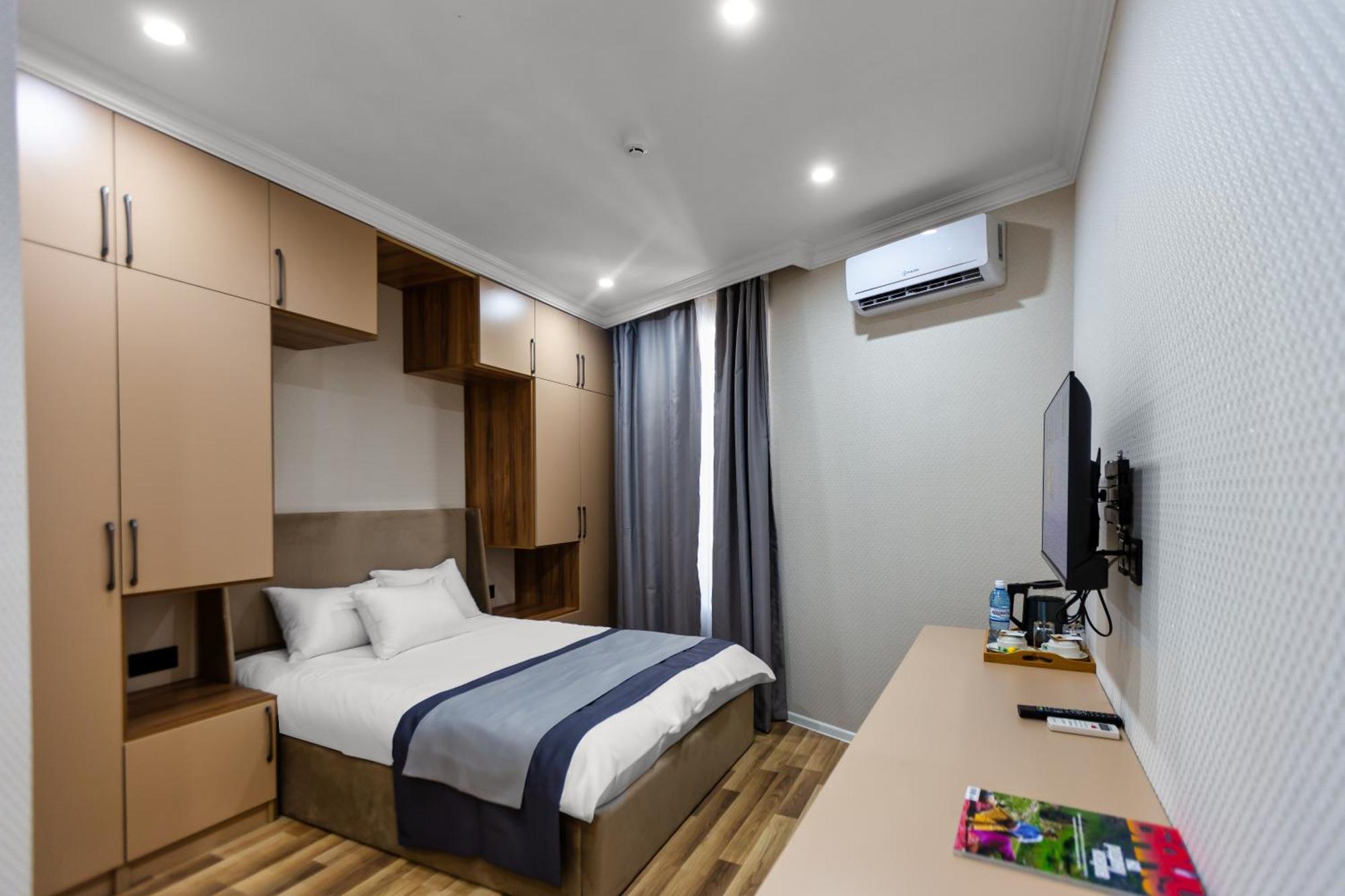 Hillside City Center Hotel บากู ภายนอก รูปภาพ
