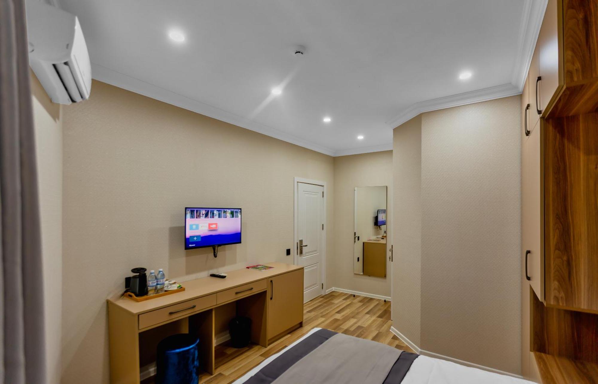 Hillside City Center Hotel บากู ภายนอก รูปภาพ